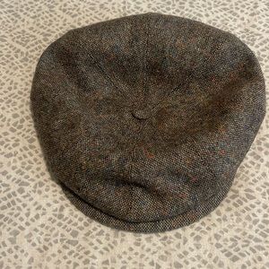 Lock & Co Hatters tweed cap